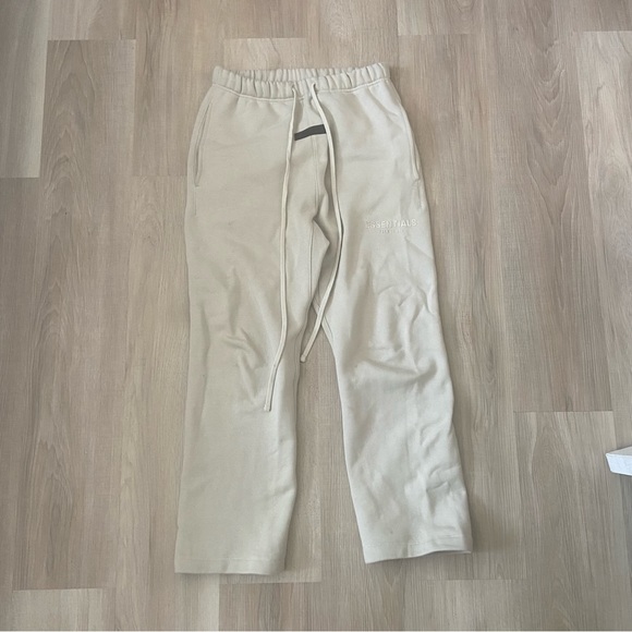 ESSENTIALS relaxed lounge pants - Picture 2 of 6